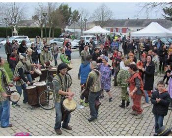 Collectif Dalilou : percussions et animation de rue