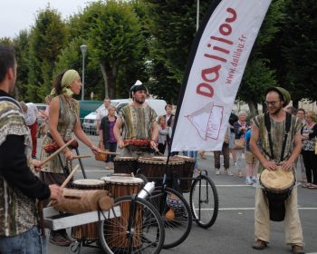 Le Collectif Dalilou : Prestation musicale à Baugé, Maine-et-Loire