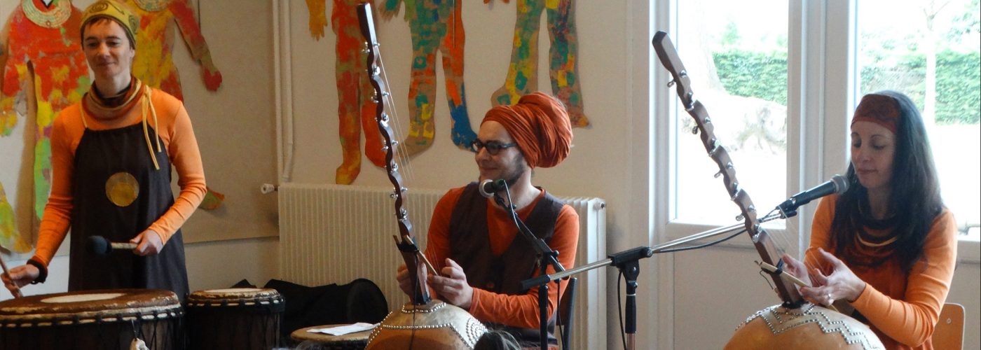 Stages de Kamélé n’goni près d’Angers, en Maine-et-Loire